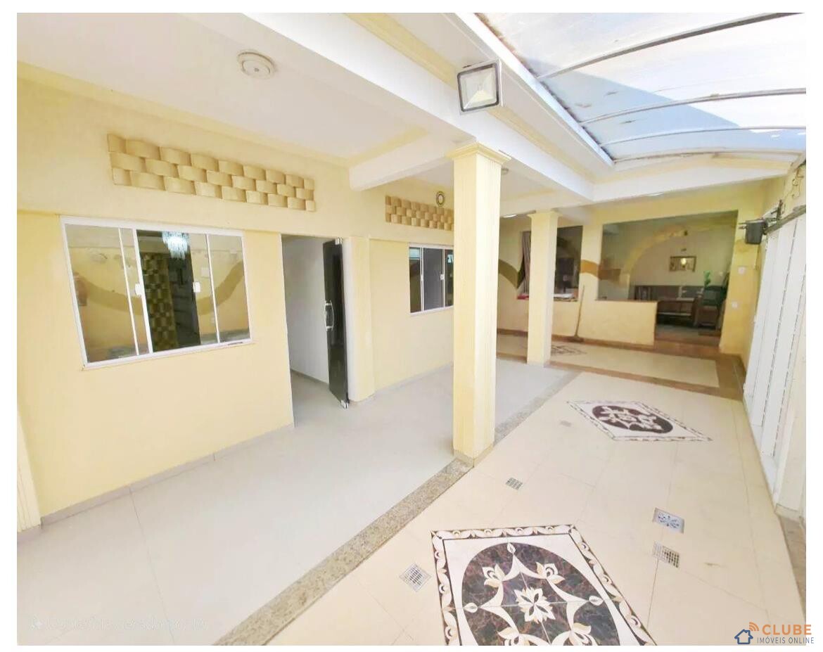 Casa Duplex, em Comendador Soares - Nova Iguaçu/RJ