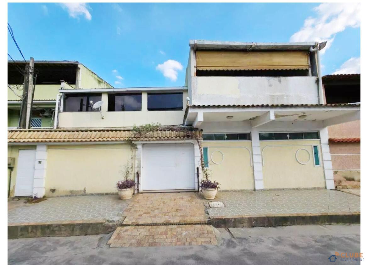 Casa Duplex, em Comendador Soares - Nova Iguaçu/RJ