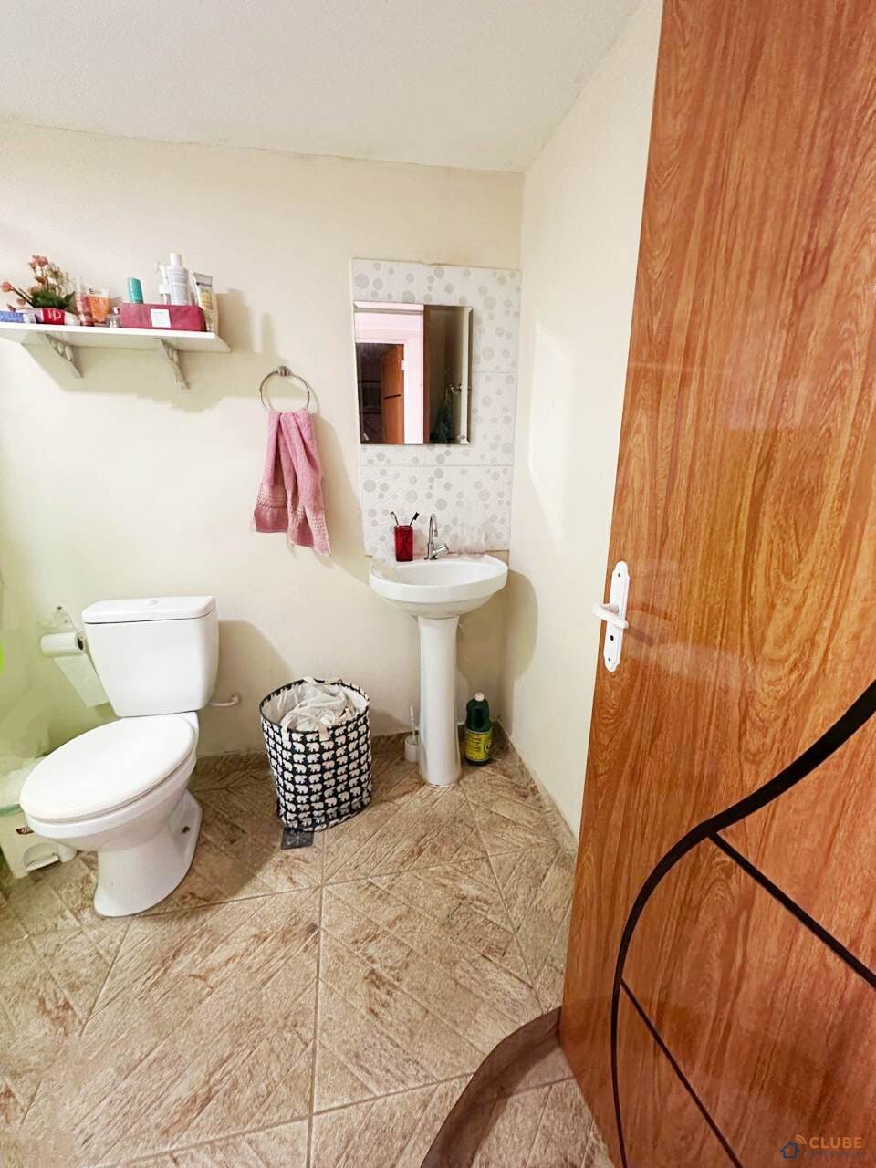 Apartamento 2 quartos, em condomínio - Comendador Soares
