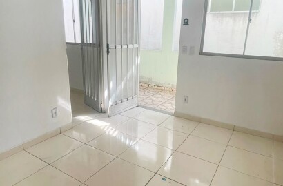 Apartamento de 1 Quarto, em Comendador Soares
